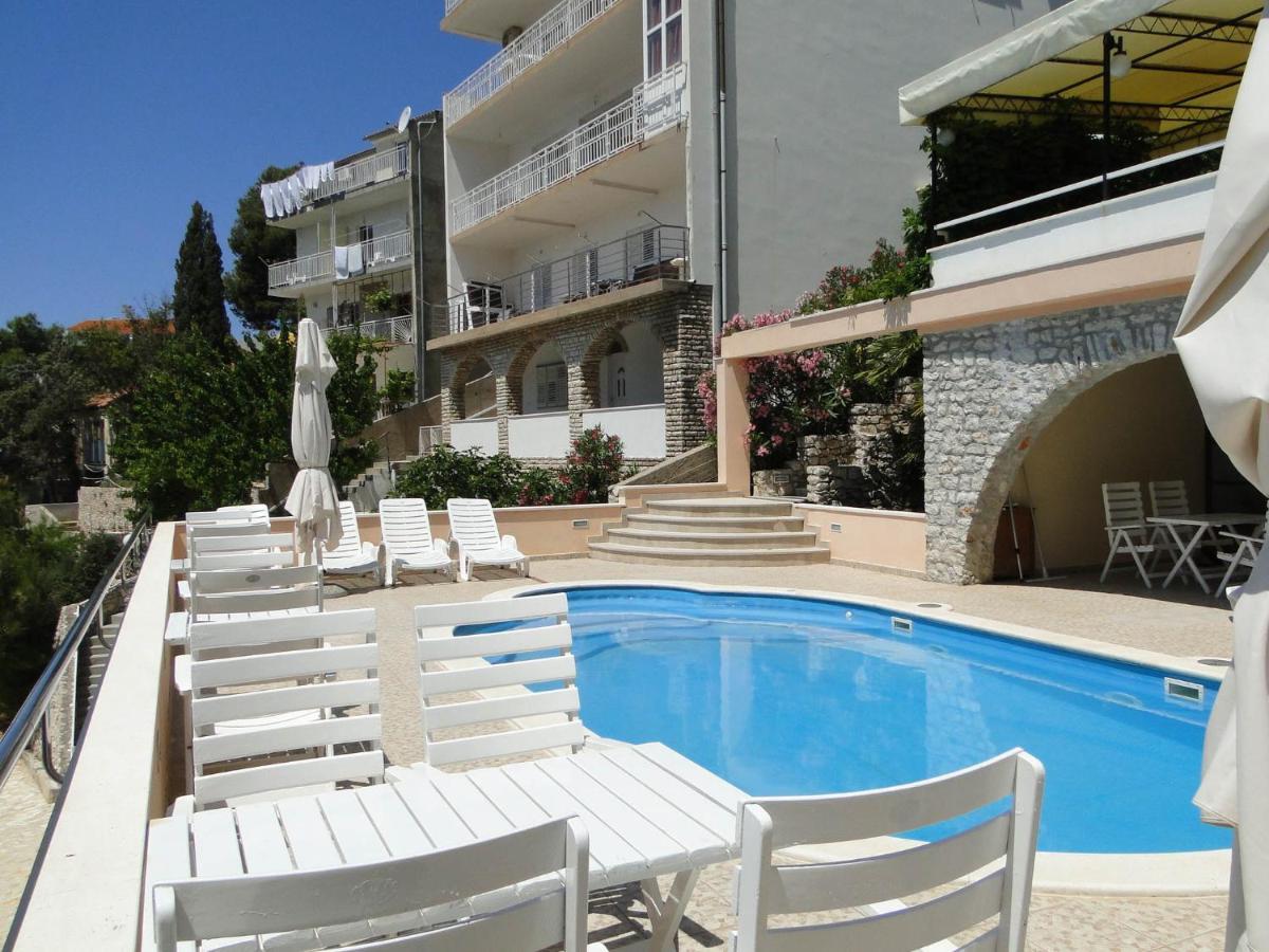 Rooms Tepli Bok Primosten Exterior photo