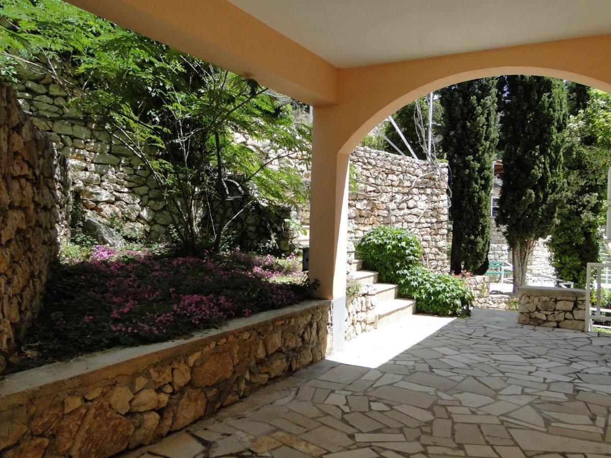 Rooms Tepli Bok Primosten Exterior photo